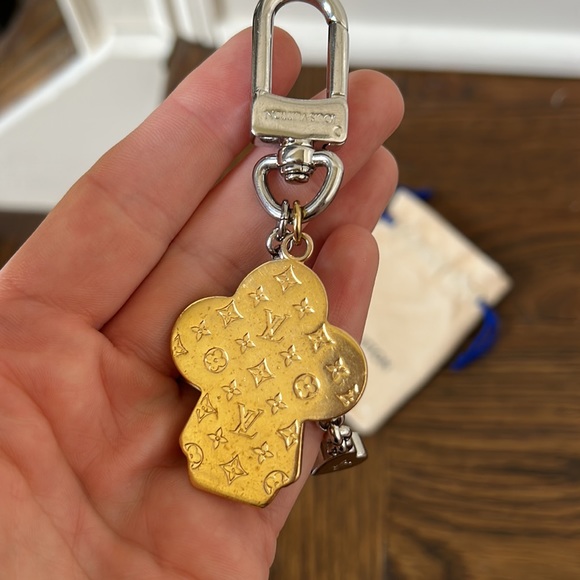 Louis Vuitton Vivienne BFF Best Friend double Keychain Bag Charm - Picture 3 of 8